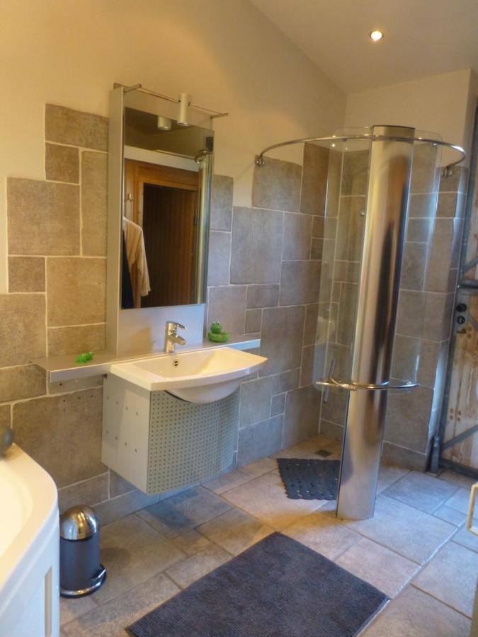 Vakantiehuis Onder De Peppel Met Sauna En Jacuzzi Wijk en Aalburg Ngoại thất bức ảnh