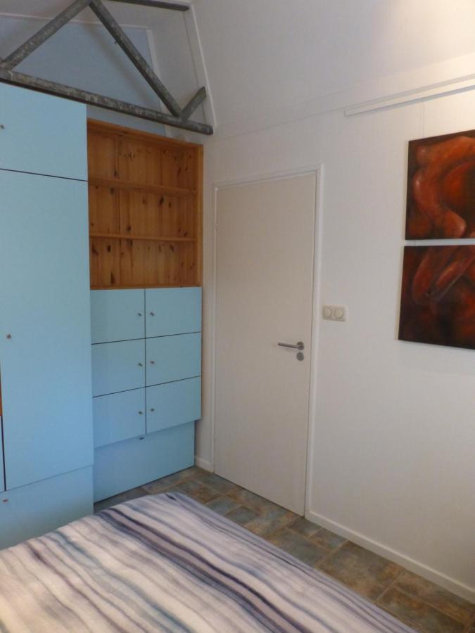 Vakantiehuis Onder De Peppel Met Sauna En Jacuzzi Wijk en Aalburg Ngoại thất bức ảnh