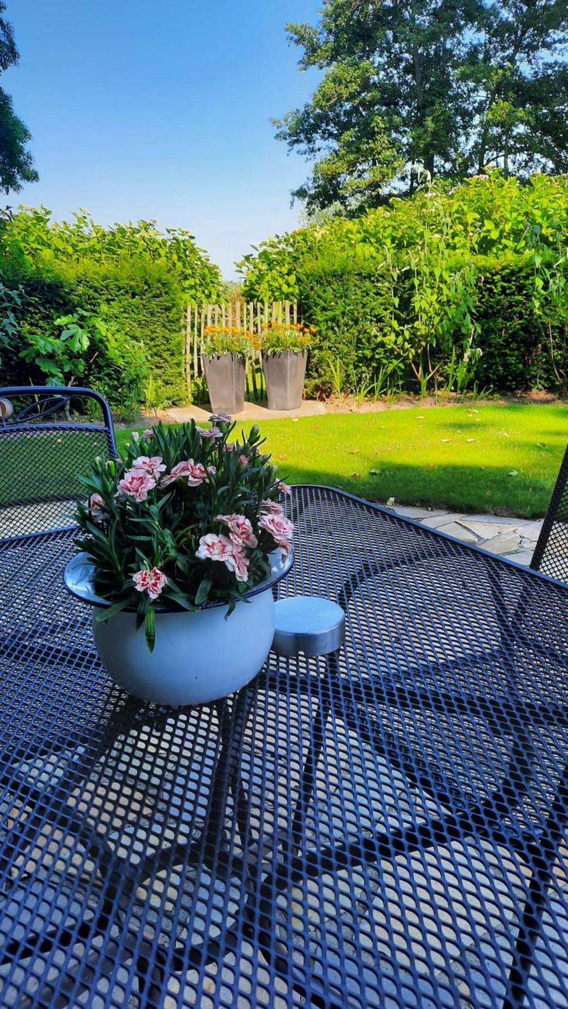 Vakantiehuis Onder De Peppel Met Sauna En Jacuzzi Wijk en Aalburg Ngoại thất bức ảnh